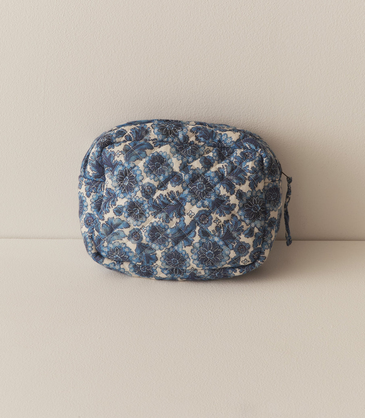 HOLLOWAY POUCH -- BLEU SOLEIL FLEURIT