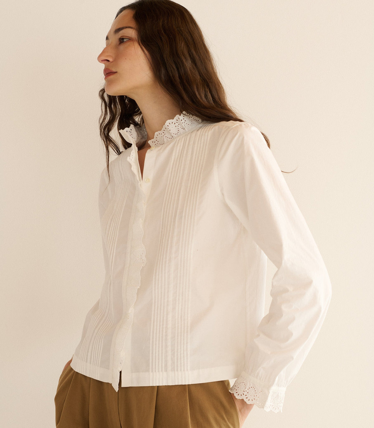 LEANDRA TOP -- SALT