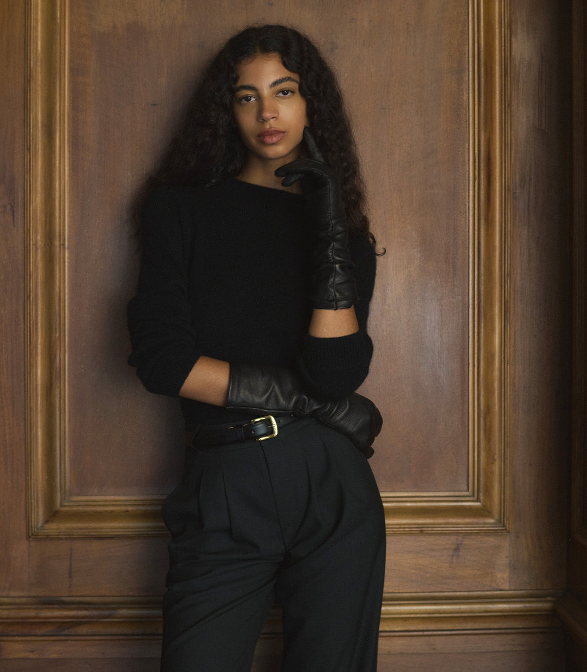 STINE GLOVES -- BLACK LEATHER