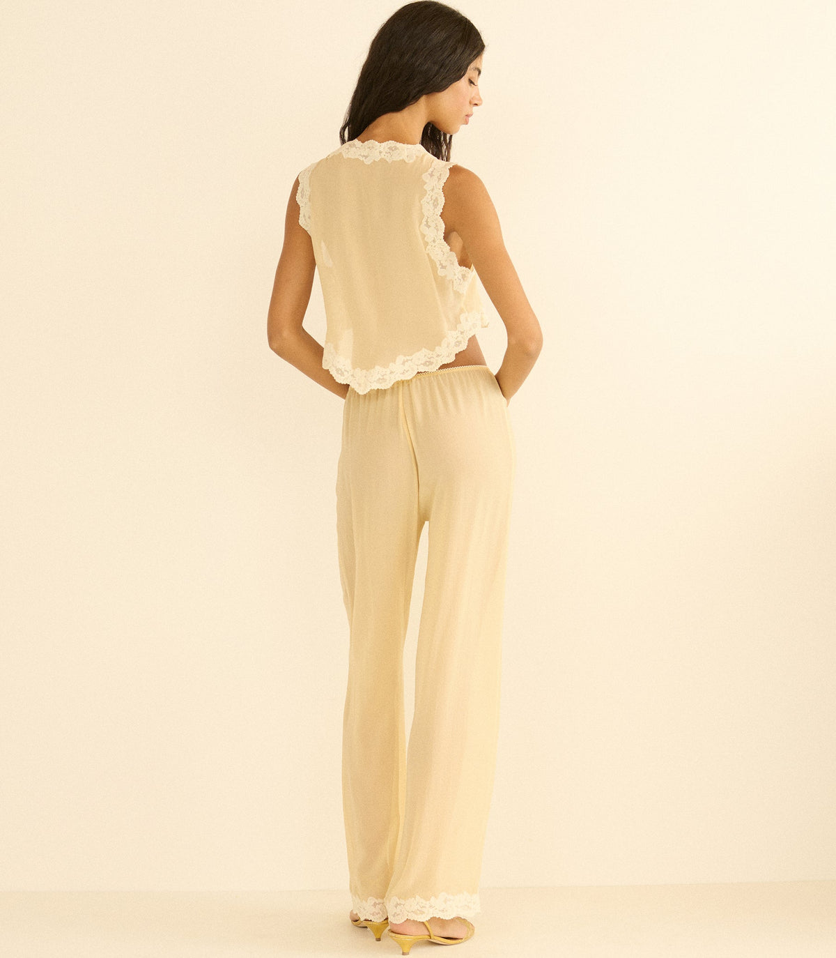 VIOLA TOP -- SHELL